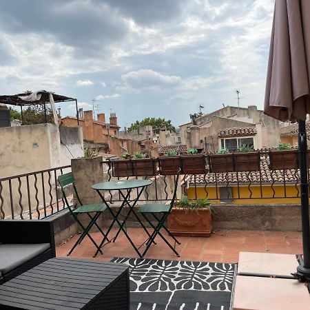 Une Terrasse Sur Les Toits Aix-en-Provence Kültér fotó